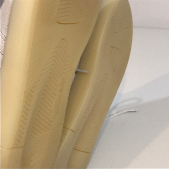 Adidas Tubular Strap White Cream New In Box 8 - Picture 4 of 5